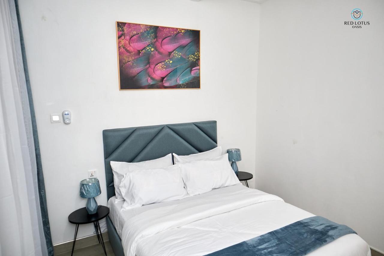 Charming Rooftop Apartments- Strong Wi-Fi & 40Percent Long-Stay Disc- Red Lotus Oasis Akkra Exterior foto