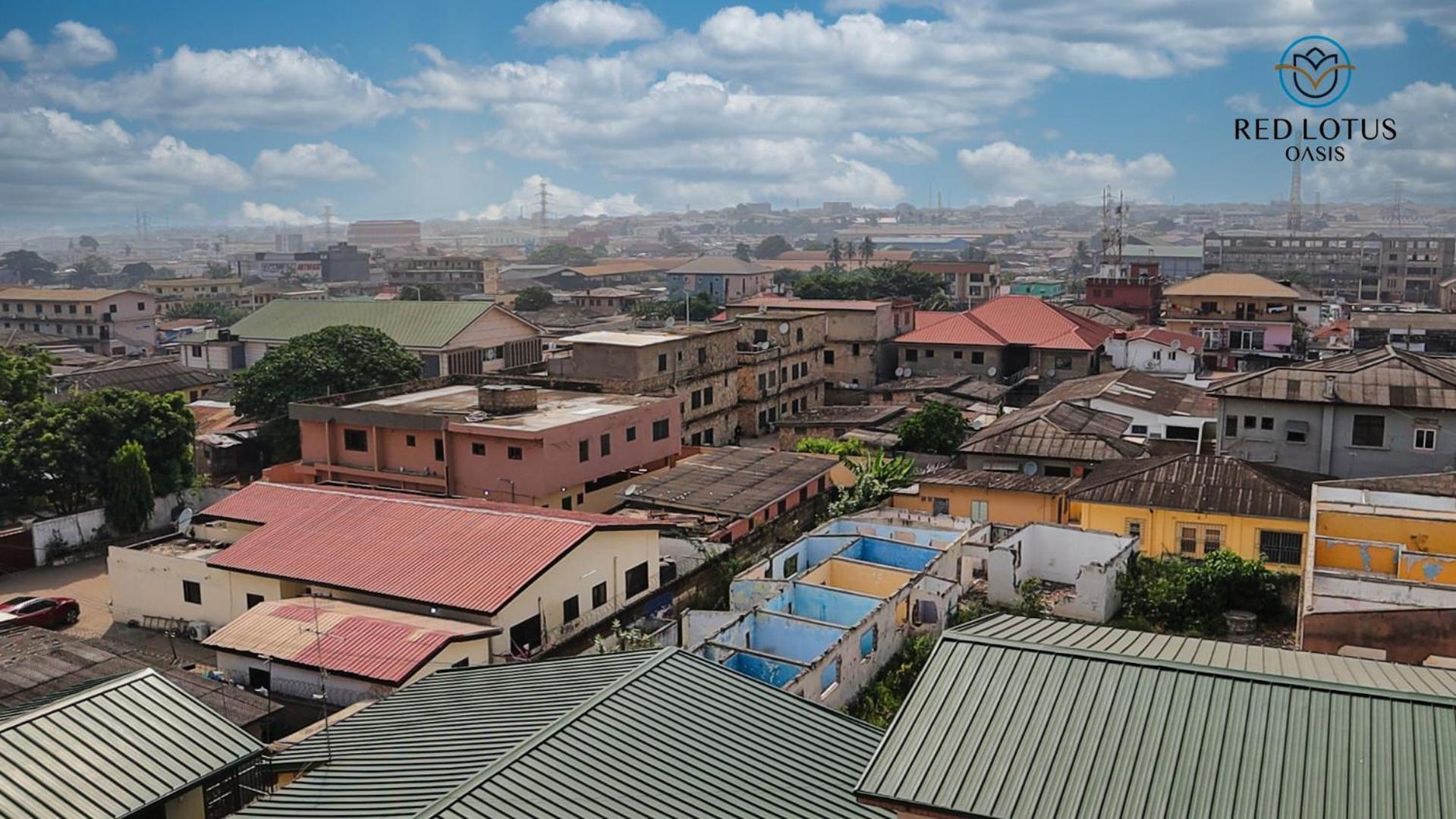 Charming Rooftop Apartments- Strong Wi-Fi & 40Percent Long-Stay Disc- Red Lotus Oasis Akkra Exterior foto