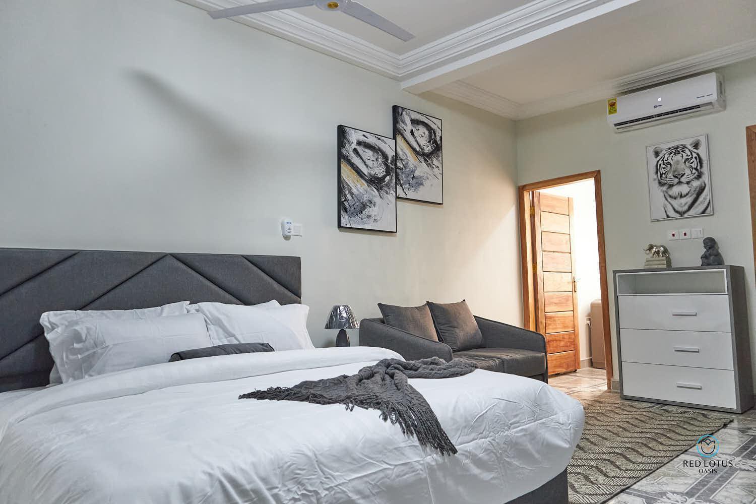 Charming Rooftop Apartments- Strong Wi-Fi & 40Percent Long-Stay Disc- Red Lotus Oasis Akkra Exterior foto