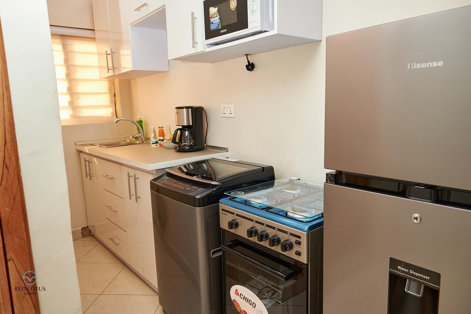 Charming Rooftop Apartments- Strong Wi-Fi & 40Percent Long-Stay Disc- Red Lotus Oasis Akkra Exterior foto